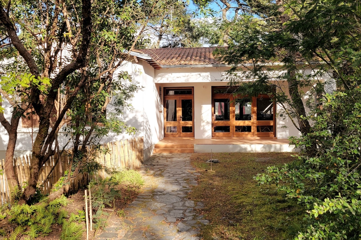 Maison de famille sous les Pins